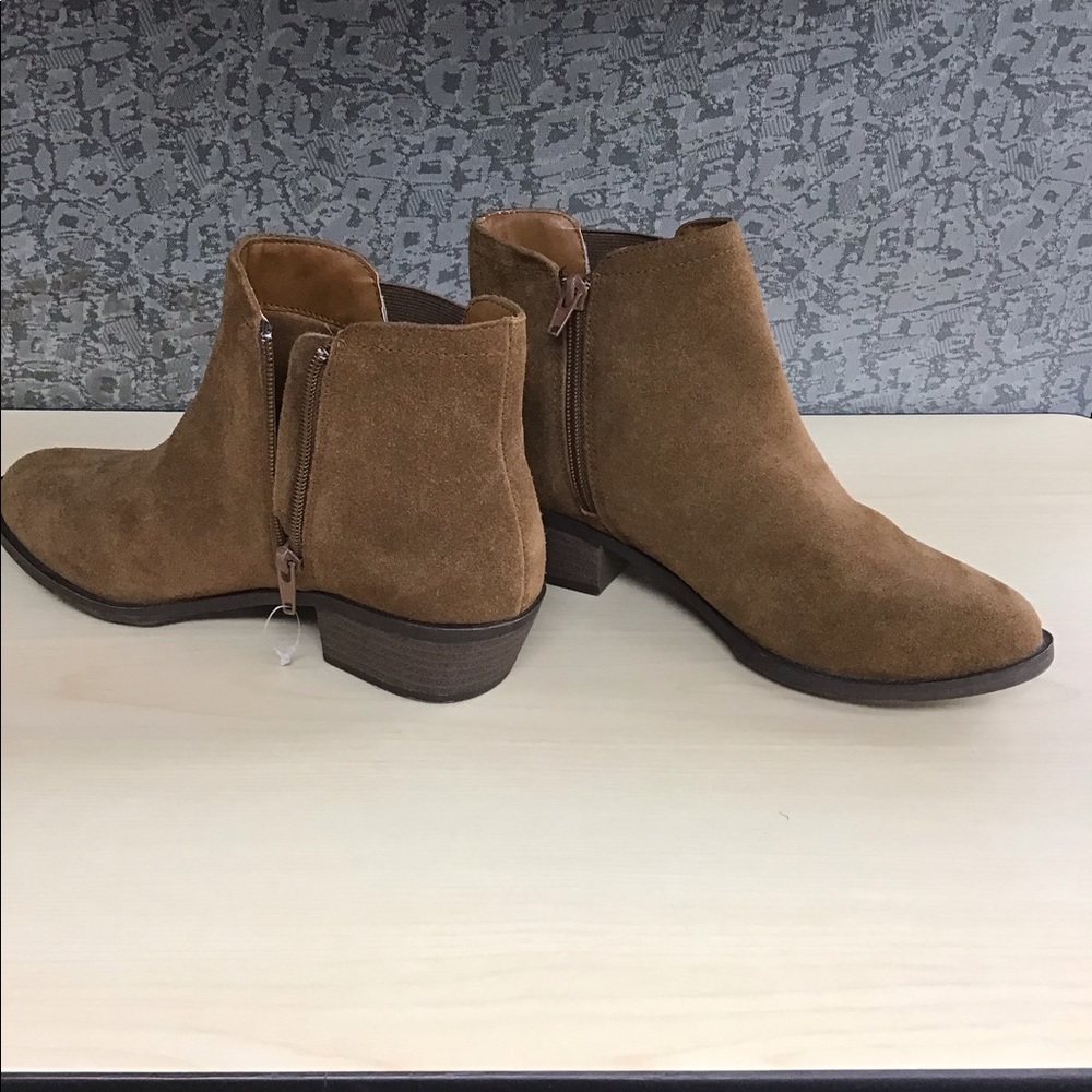 Booties - Picture 4 of 15